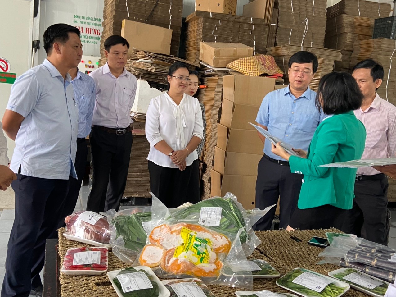 western-farm-welcomed-the-delegation-of-dong-thap-provincial-people's-committee,-shared-about-the-situation-of-agricultural-exports-amid-the-covid-19-pandemic